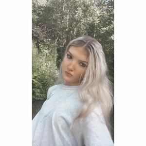 Meet your Posher, Nora beth